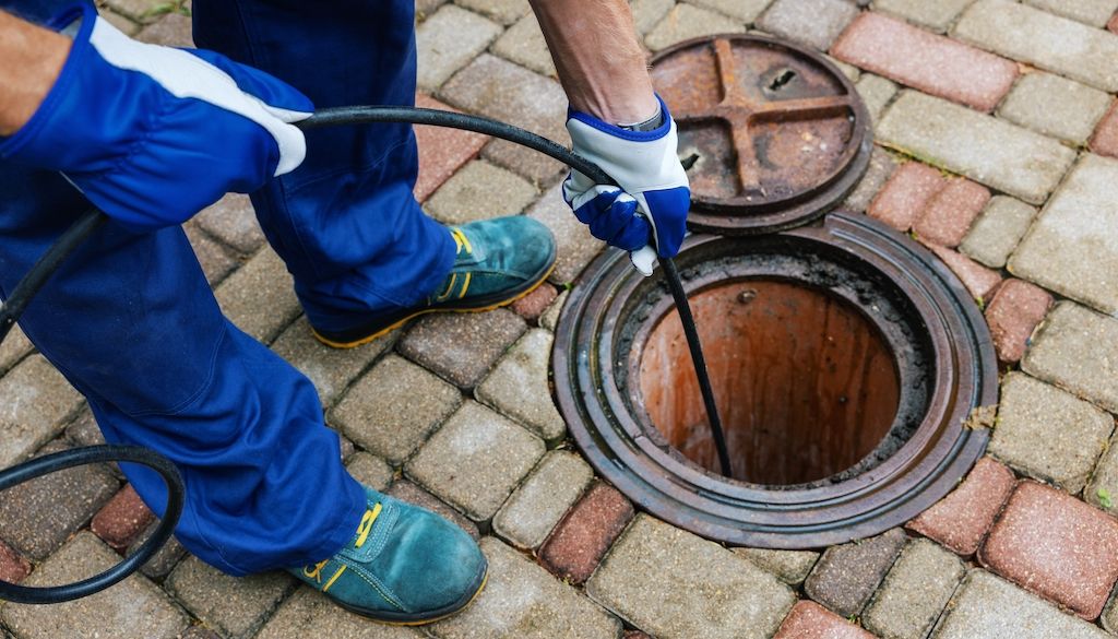 Hydro Jetting in Country Club